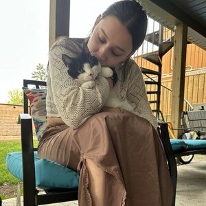 Meet your Posher, Maya